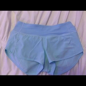 Lululemon speed up shorts size 2, 2.5 inch inseam